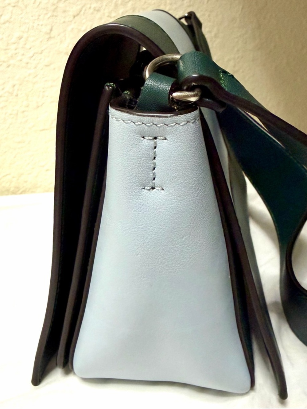 Céline Paris Two-Tone Leather Shoulder Bag - blue & Dark Green - Picture 4 of 12